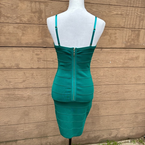 Guess bodycon bandage dress - Picture 2 of 11